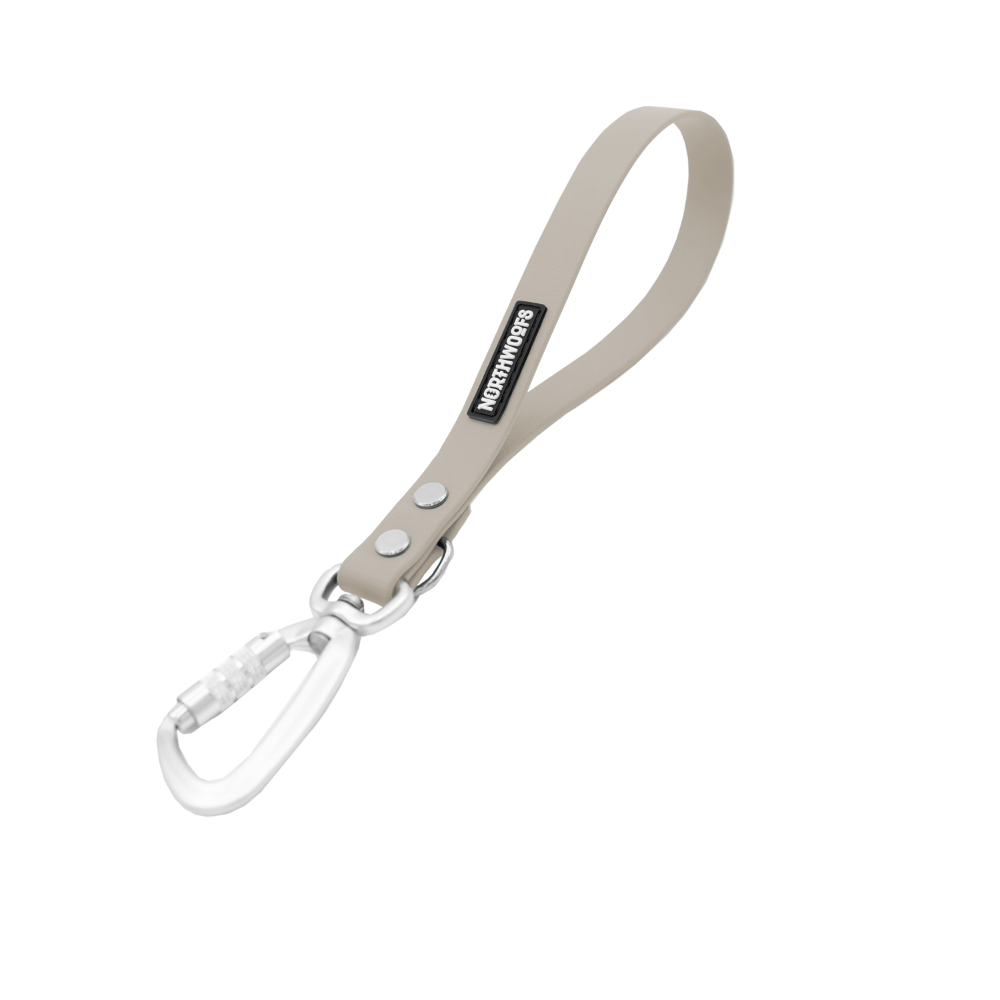 The HandleMe™ - Dog leash tab